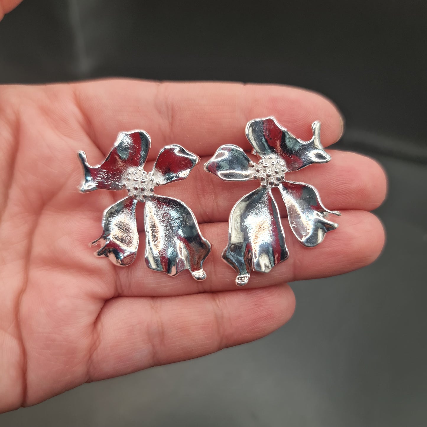 Aro Flor pétalos largos