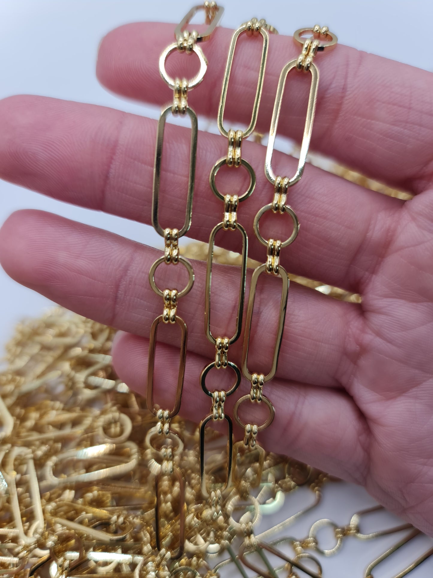 CADENA ESLABÓN ALARGADO Y CIRCULAR