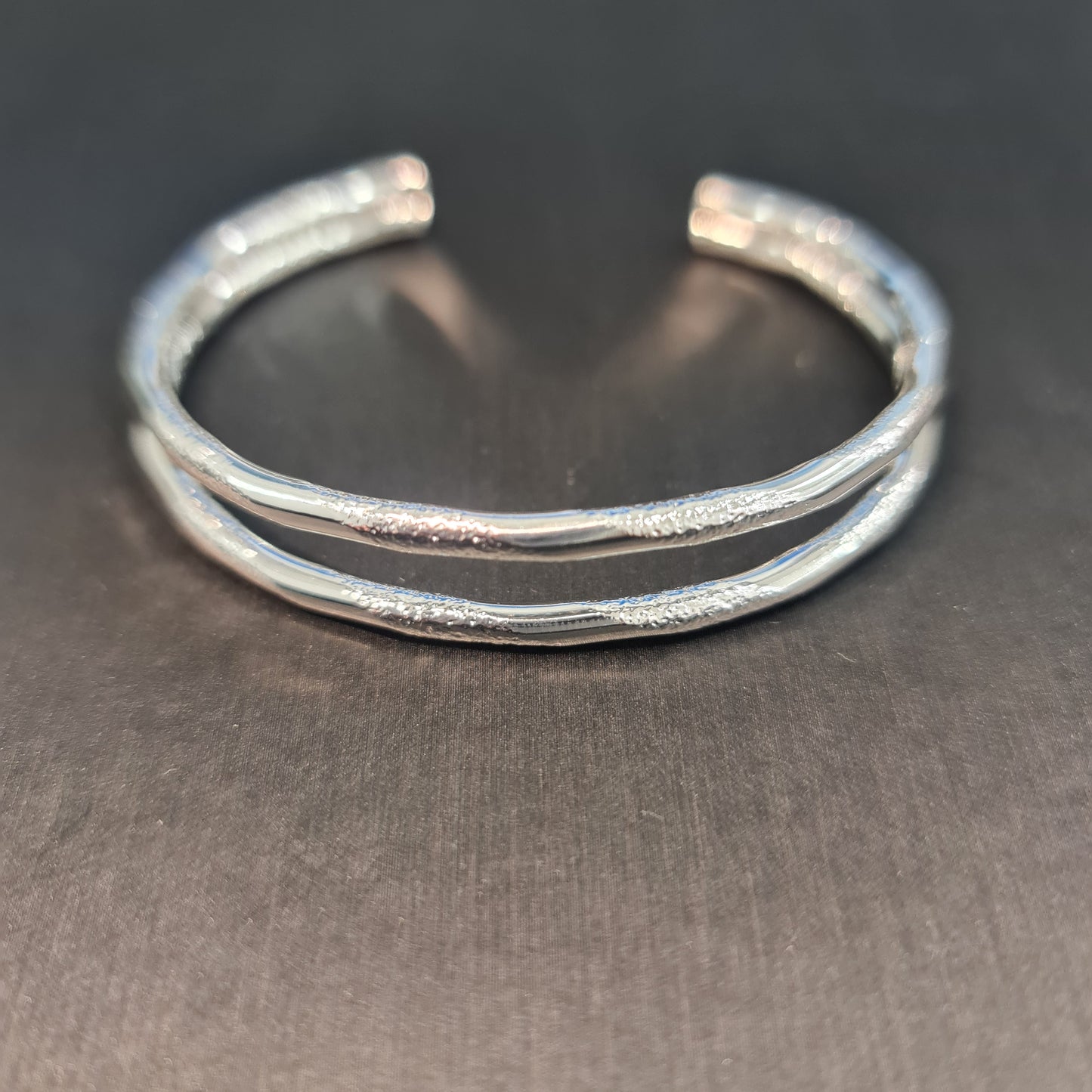 ESC. BRILLO/SATIN PLATA