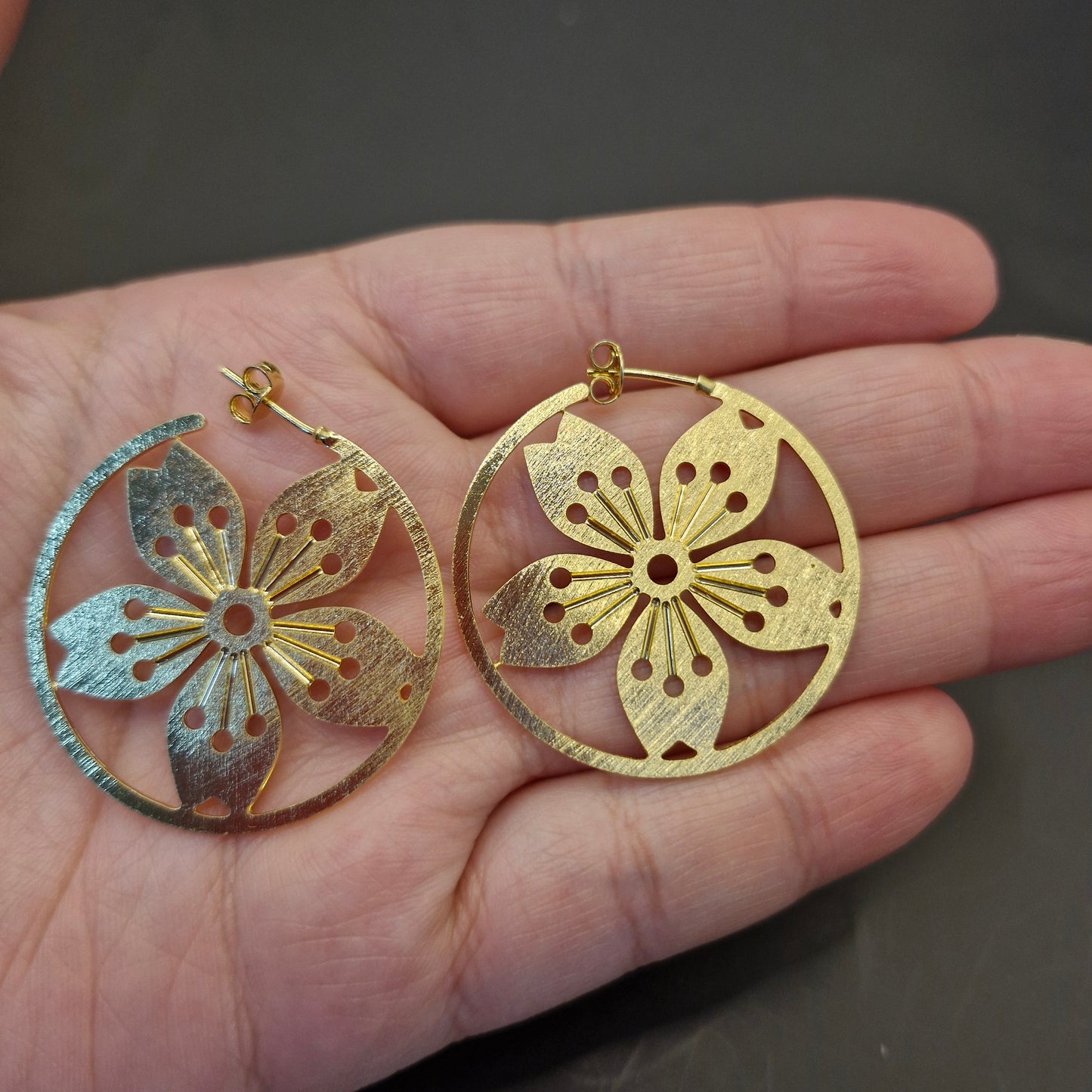 Aro Encanto de Flor en Circulo