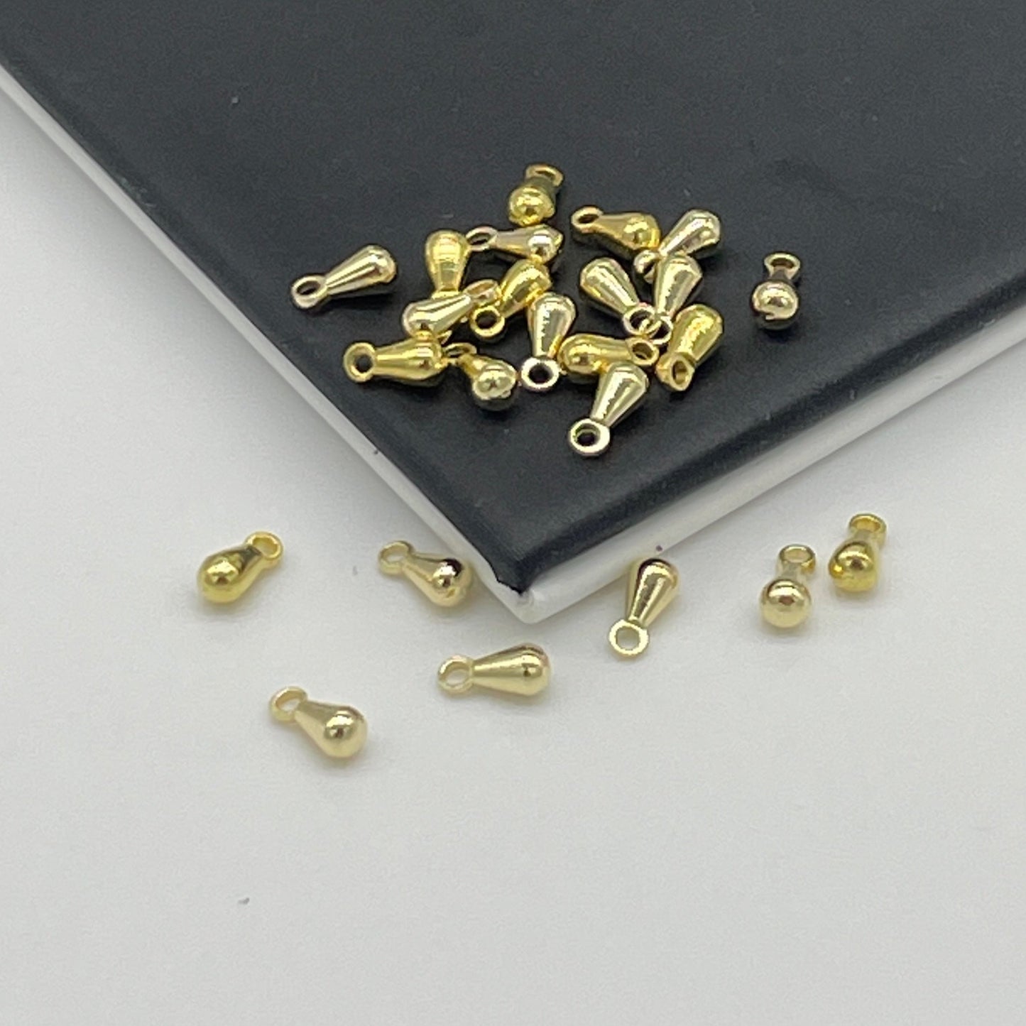 TERMINAL GOTA PEQUEÑO DORADO