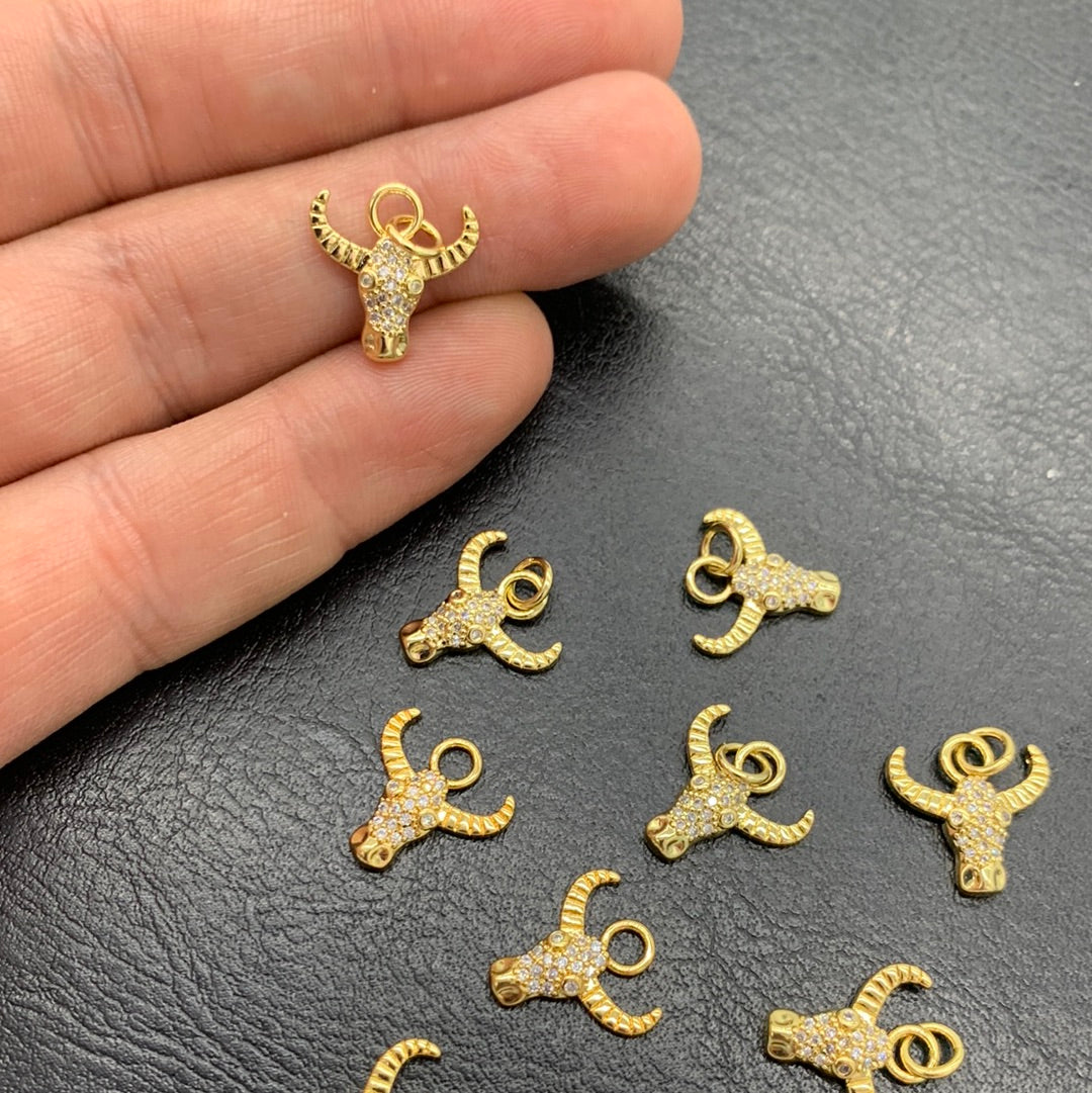 MC20 - COLGANTE TORO CON CIRCONES