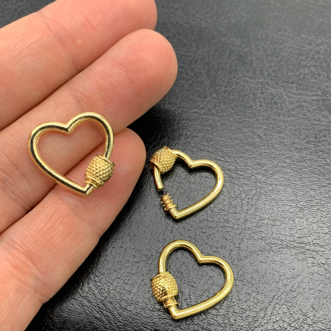 BR29D - BROCHE CORAZON