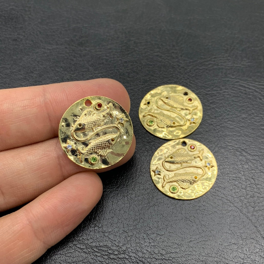 M38D - MEDALLA PEZ CON CIRCON