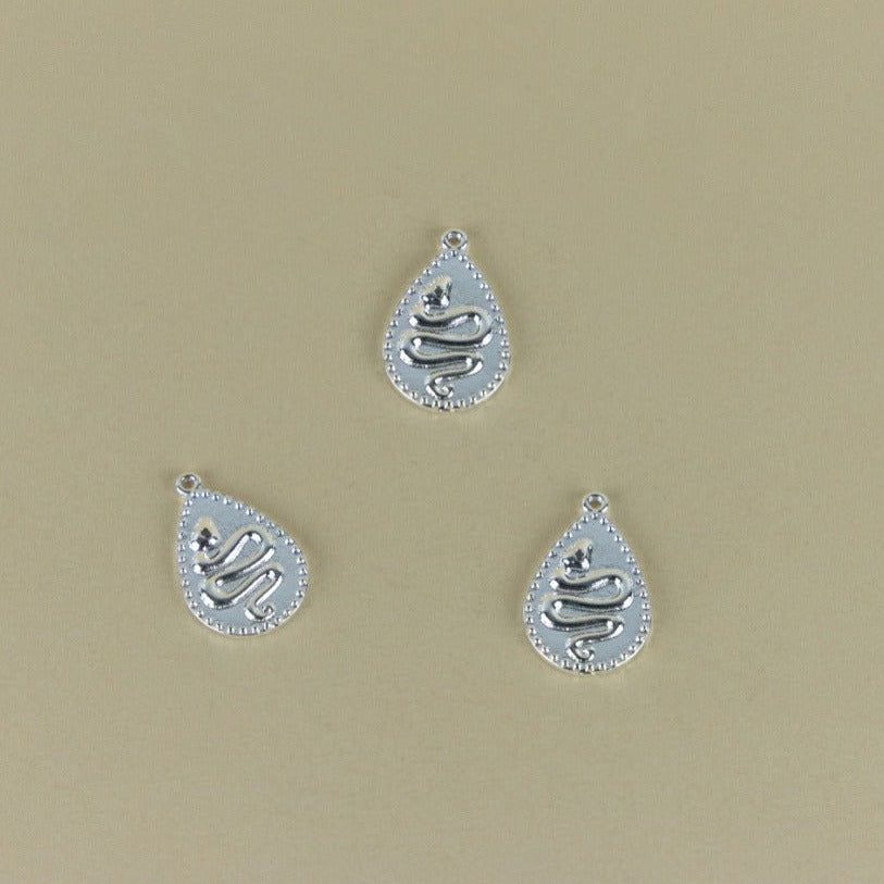 M17D - SNAKE MEDAL WITH ZIRCON