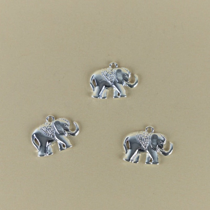 M32D - ELEPHANT PENDANT