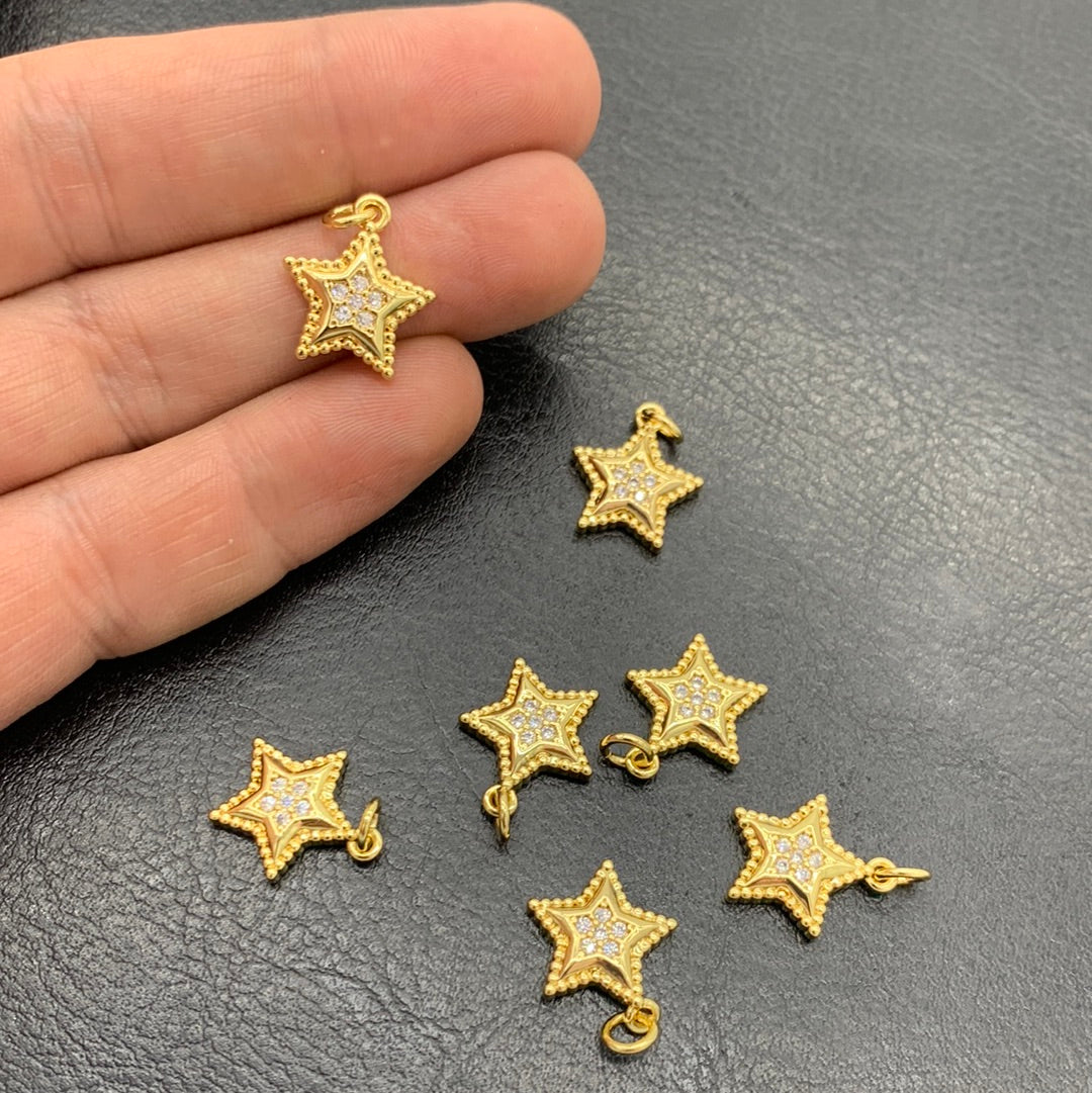 Medallas lunas y estrellas doradas