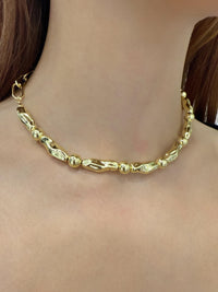 Collares