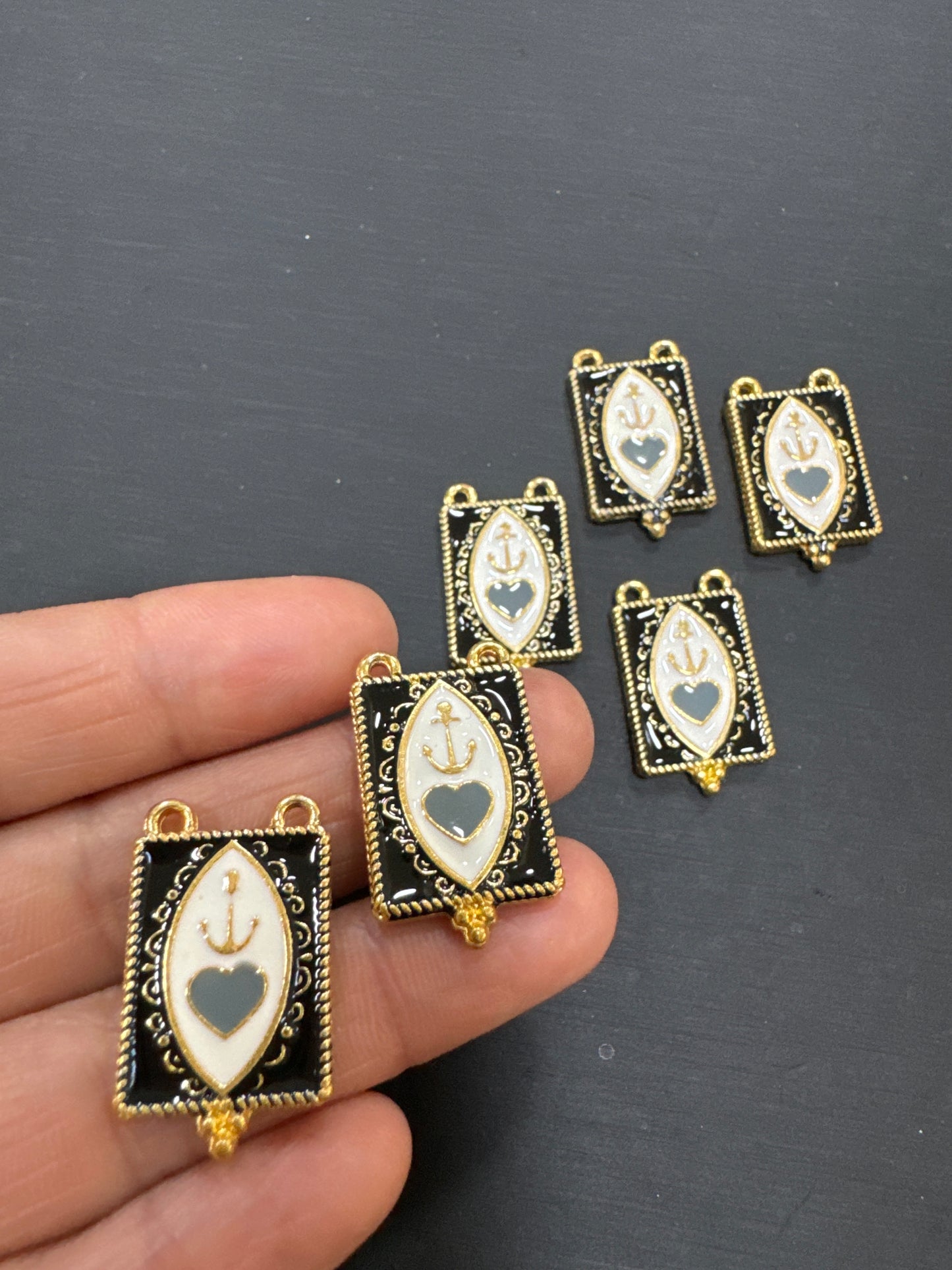 Medalla esmaltada colores