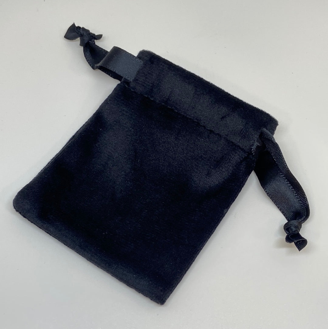 BLACK VELVET BAG