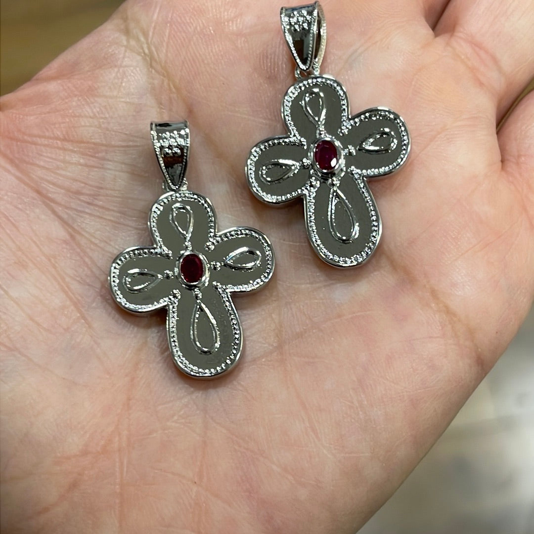 Cruz circón plateada