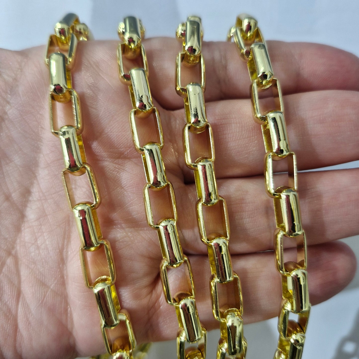 Cadena Dorada Eslabon cuadrado