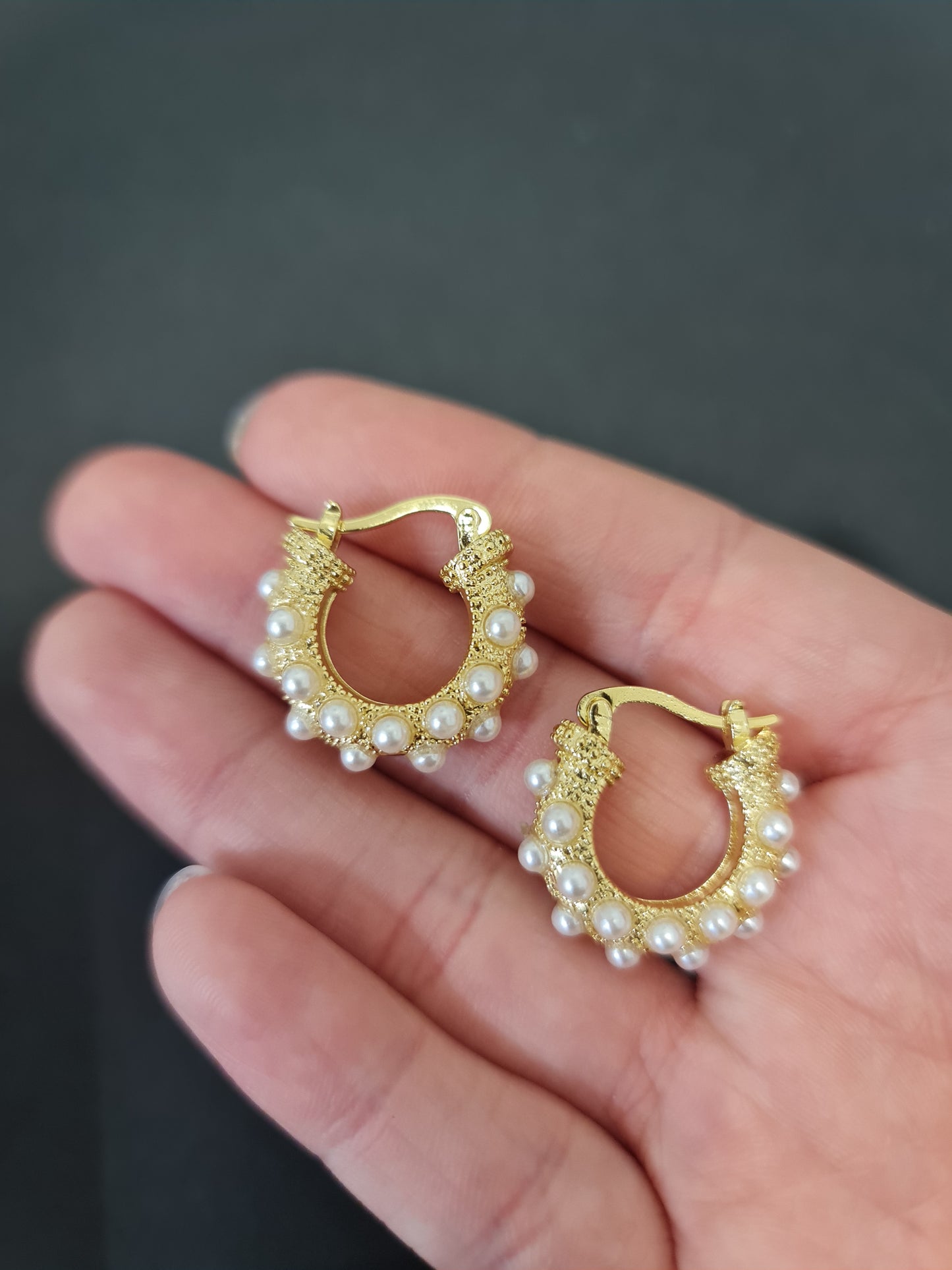ARGOLLAS CON PERLAS