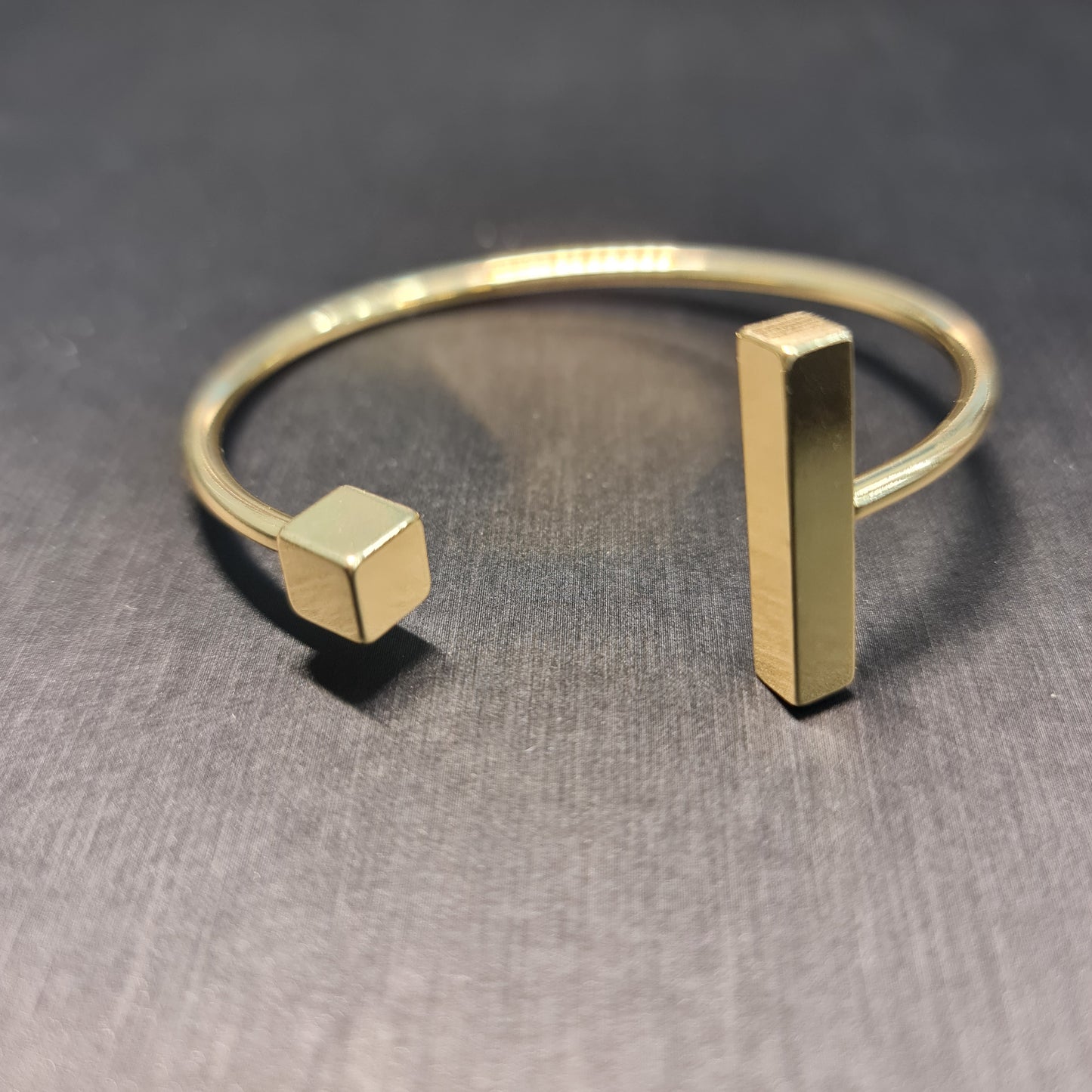 ESC. PUNTAS RECTANGULAR ORO