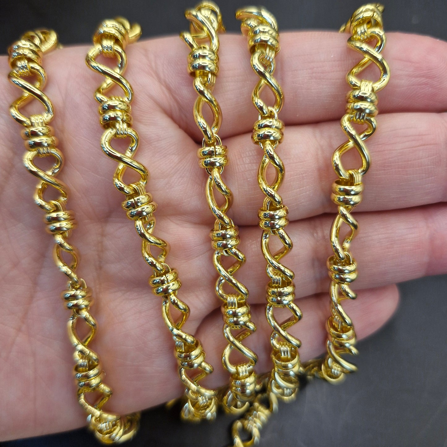 Cadena Dorada Eslabon Infinito