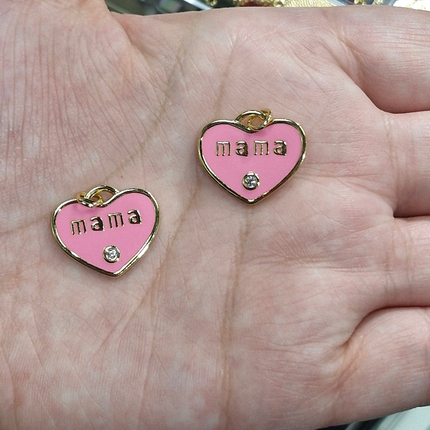 corazon mamá circon