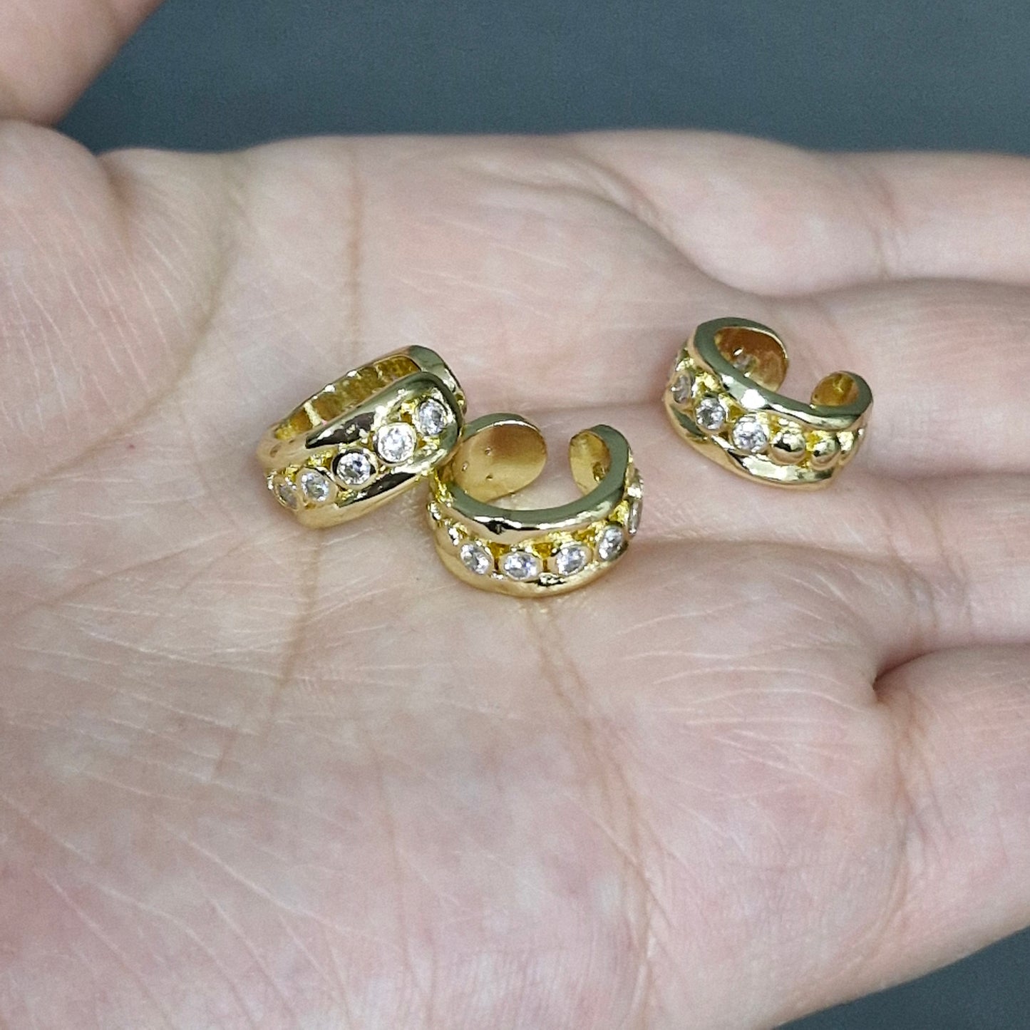 Ear cuff con circon