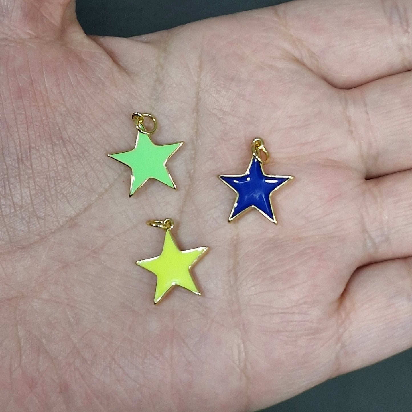 colgante estrella esmaltada variedad pequeño