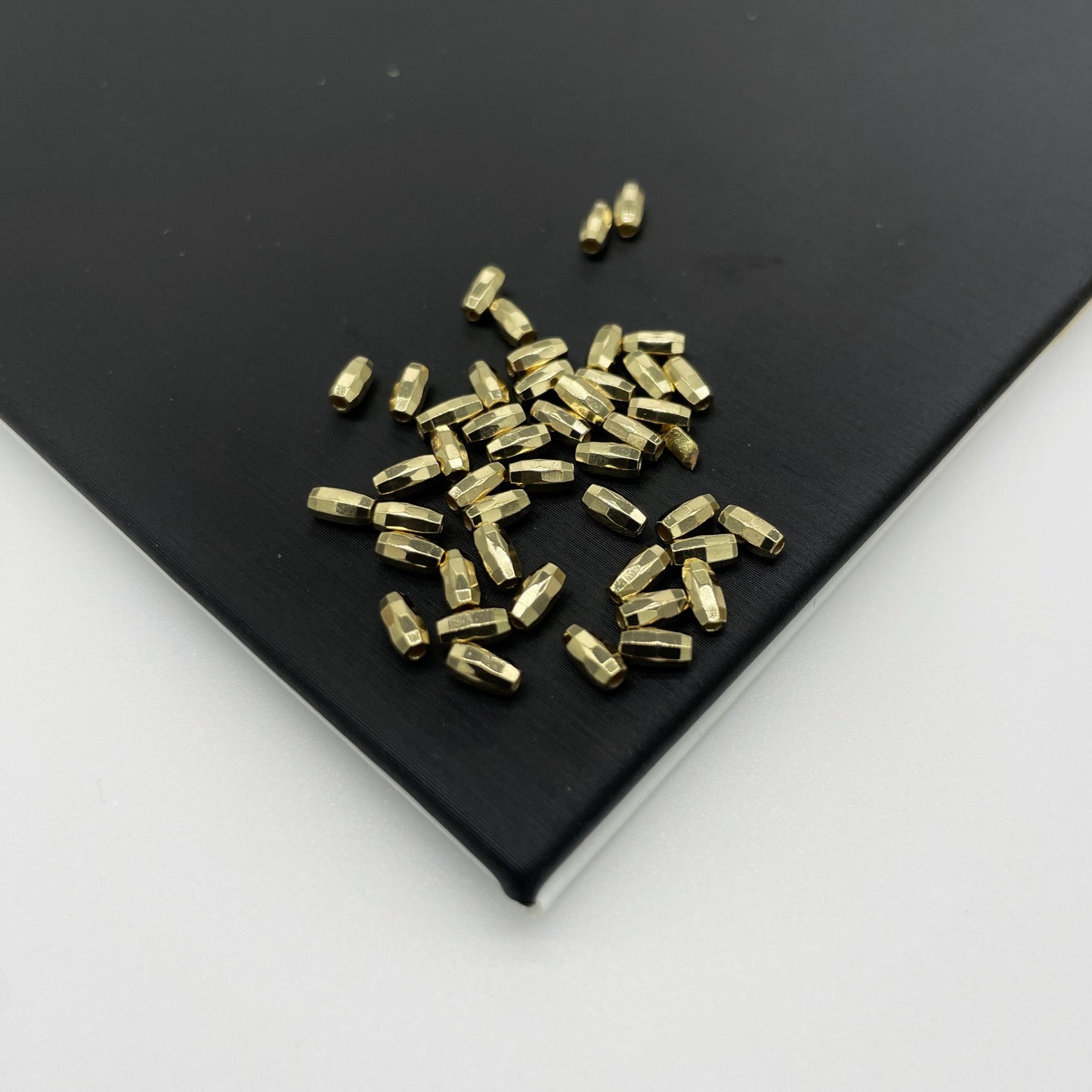 MOSTACILLA HEXAGONAL 4.5 x 2 MM DORADO