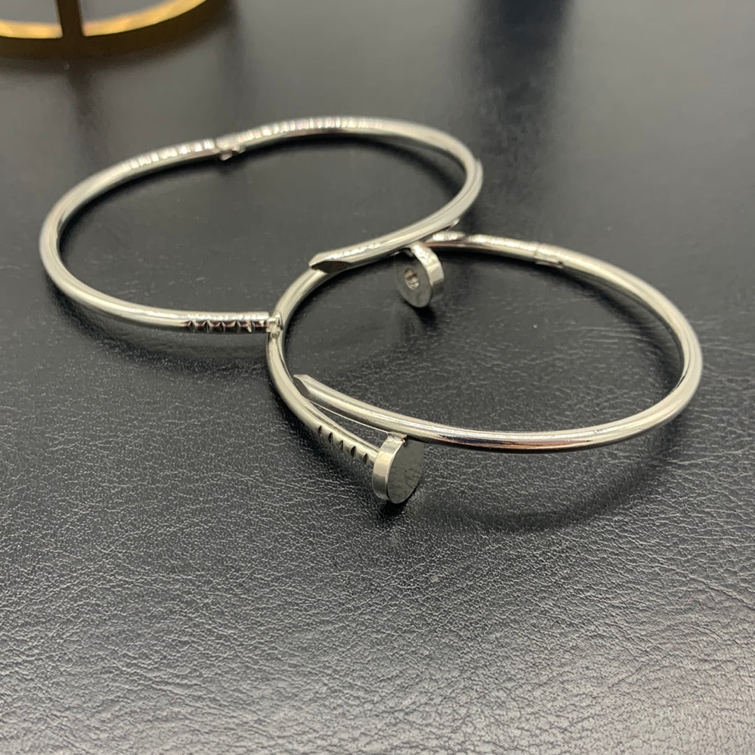 ESCP11 - SILVER SLAVE