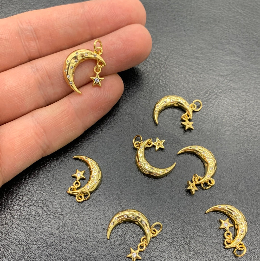 MC66 - COLGANTE LUNA CON ESTRELLA Y CIRCONES