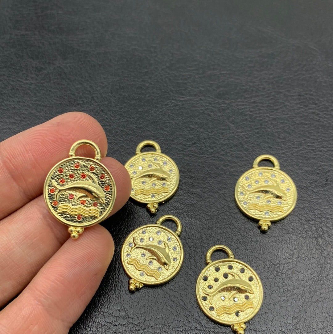 M35D - DOLPHIN MEDAL WITH ZIRCONS