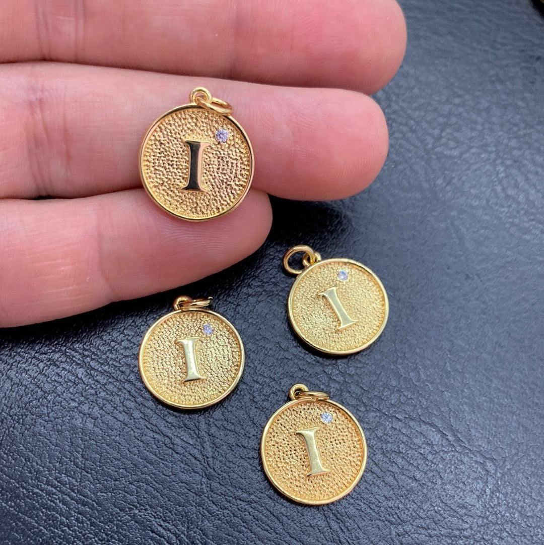 MLD11 - MEDALLA LETRA CON CIRCON