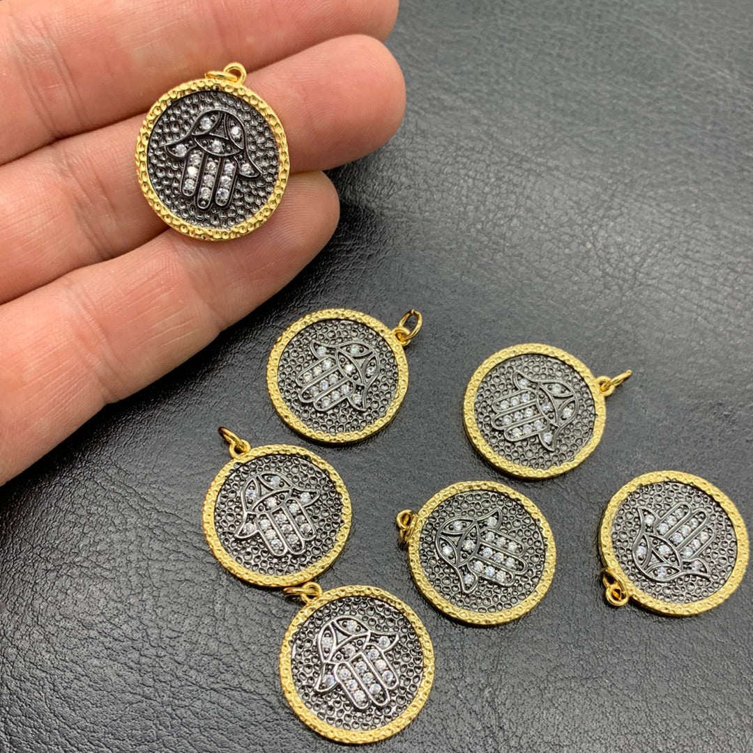 MC49 - MEDALLA MANO DE FÁTIMA CON CIRCONES