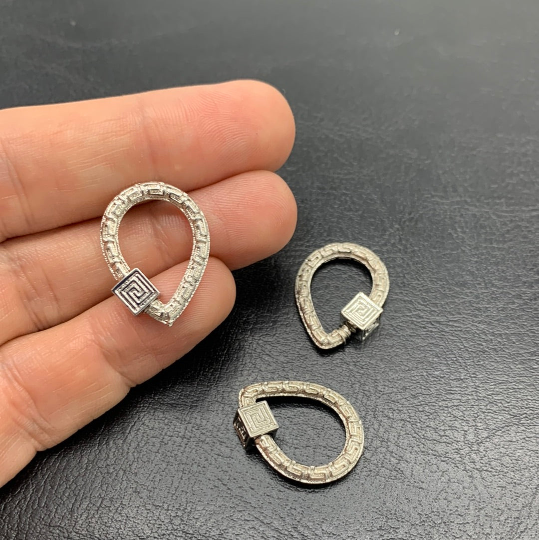 BR23P - MAXI DROP BROOCH