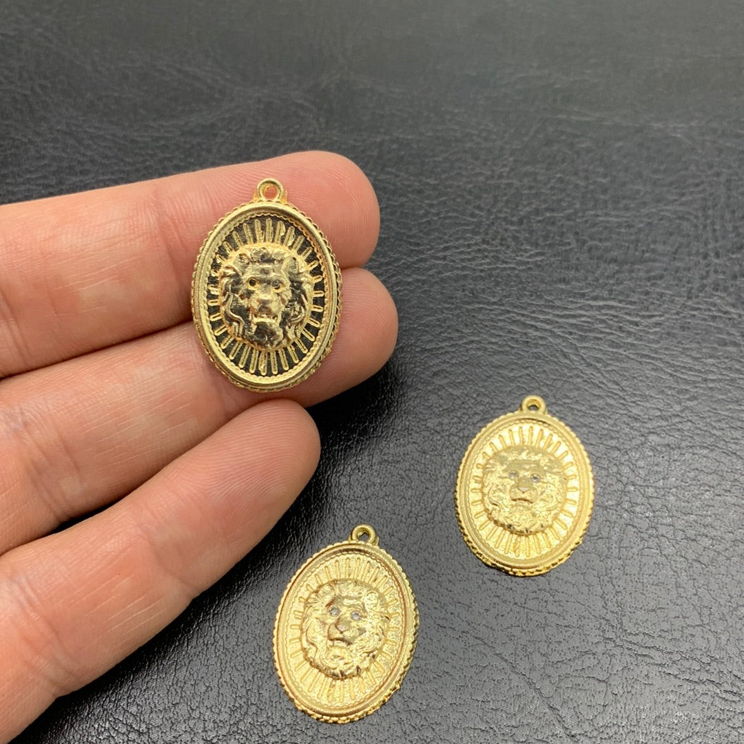 M39D - MEDALLA LEON CON CIRCON