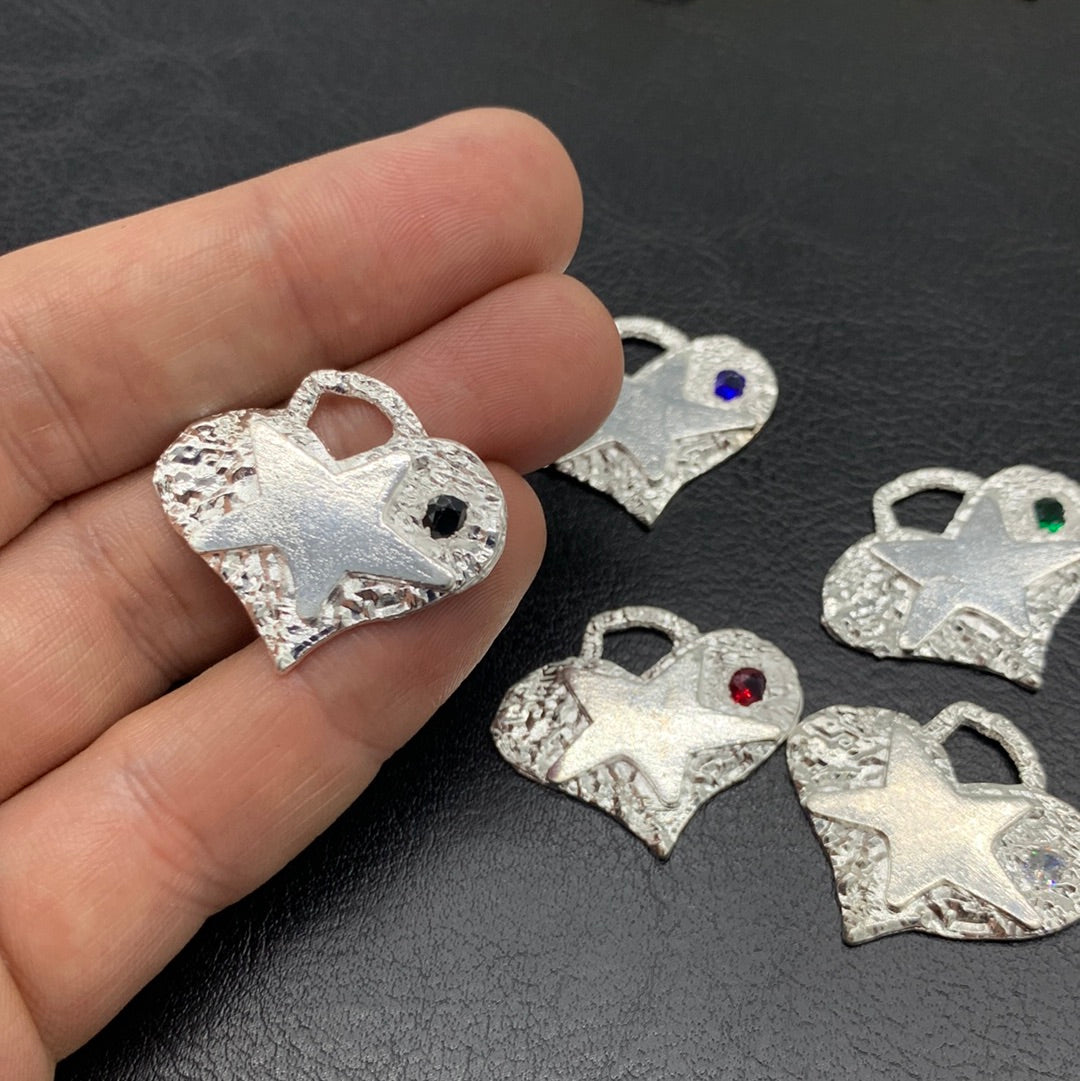 M74P - MAXI HEART MEDAL WITH ZIRCON