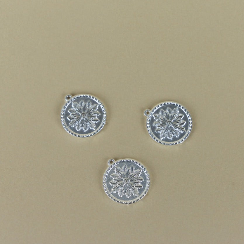 M124P - MEDALLA FLOR