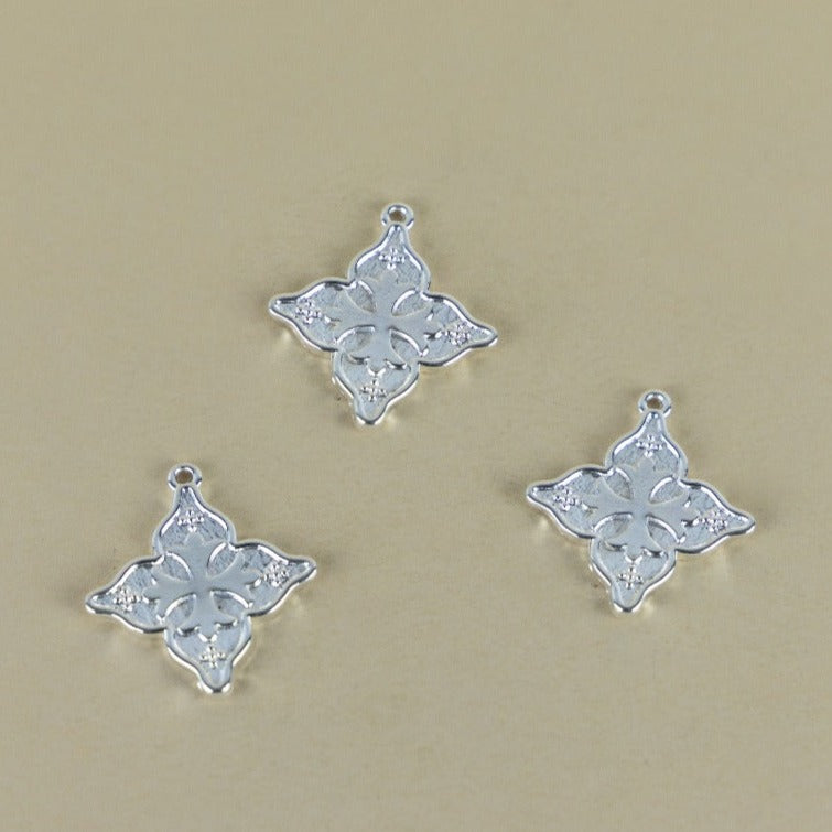 M139P - CROSS PENDANT