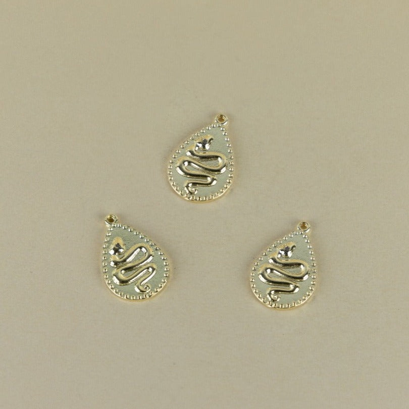 M17D - SNAKE MEDAL WITH ZIRCON