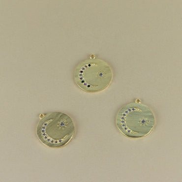 M64P - MAXI MOON MEDAL WITH ZIRCONS