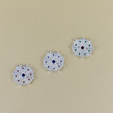 M67P - MAXI MEDAL WITH COLORED ZIRCONS