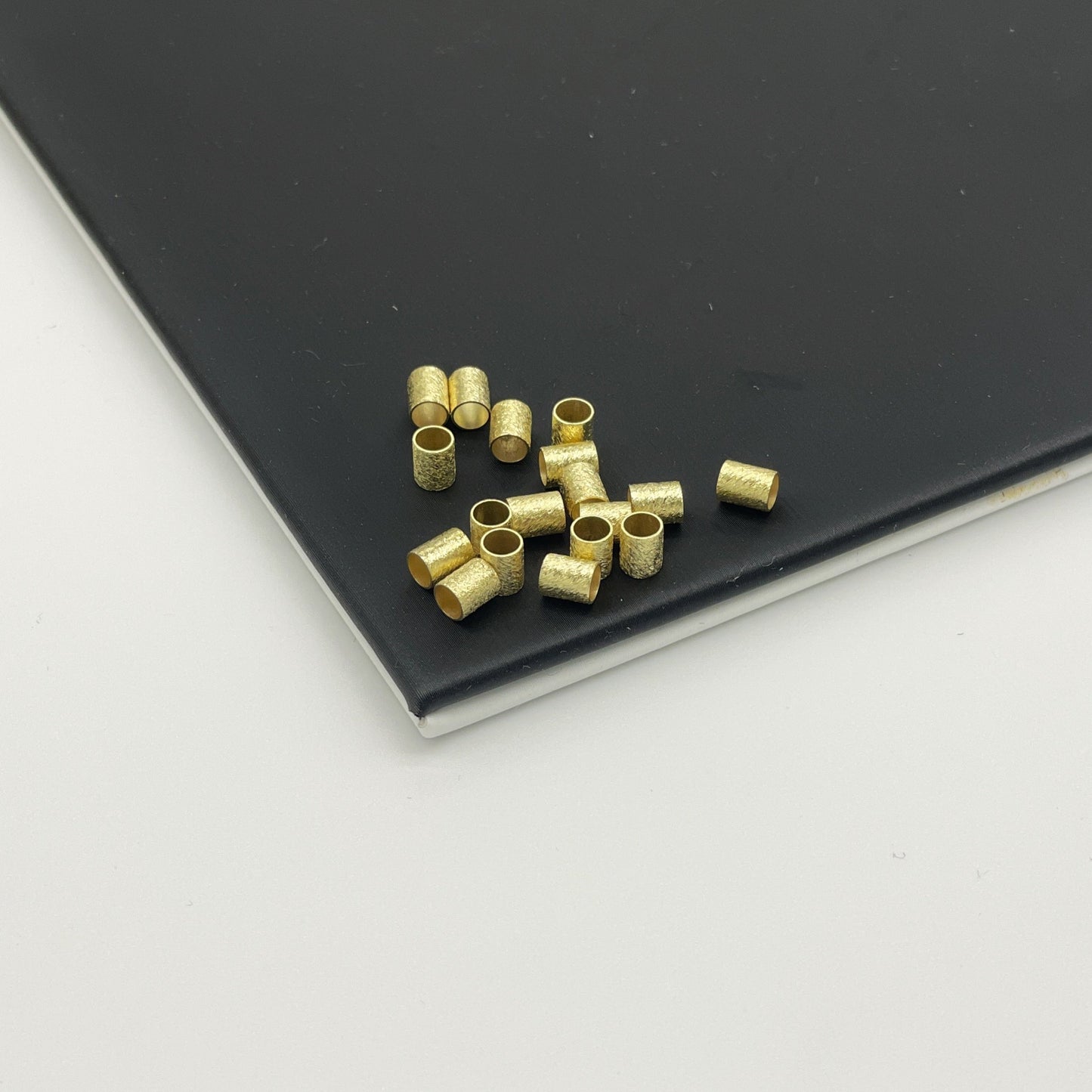 MOSTACILLA TUBO LIJADA 5 x 4 MM DORADAS